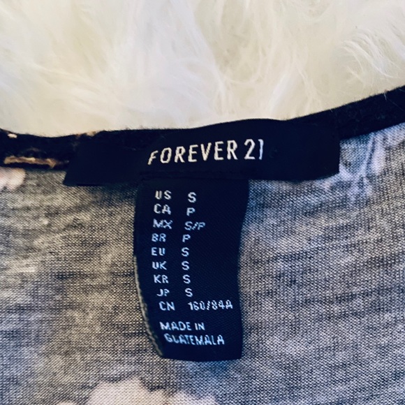 FOREVER 21 floral skater dress - Picture 3 of 6